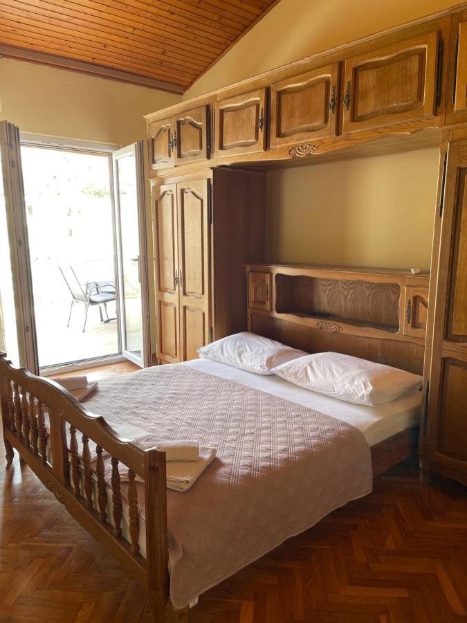 Ivanka Apartamento